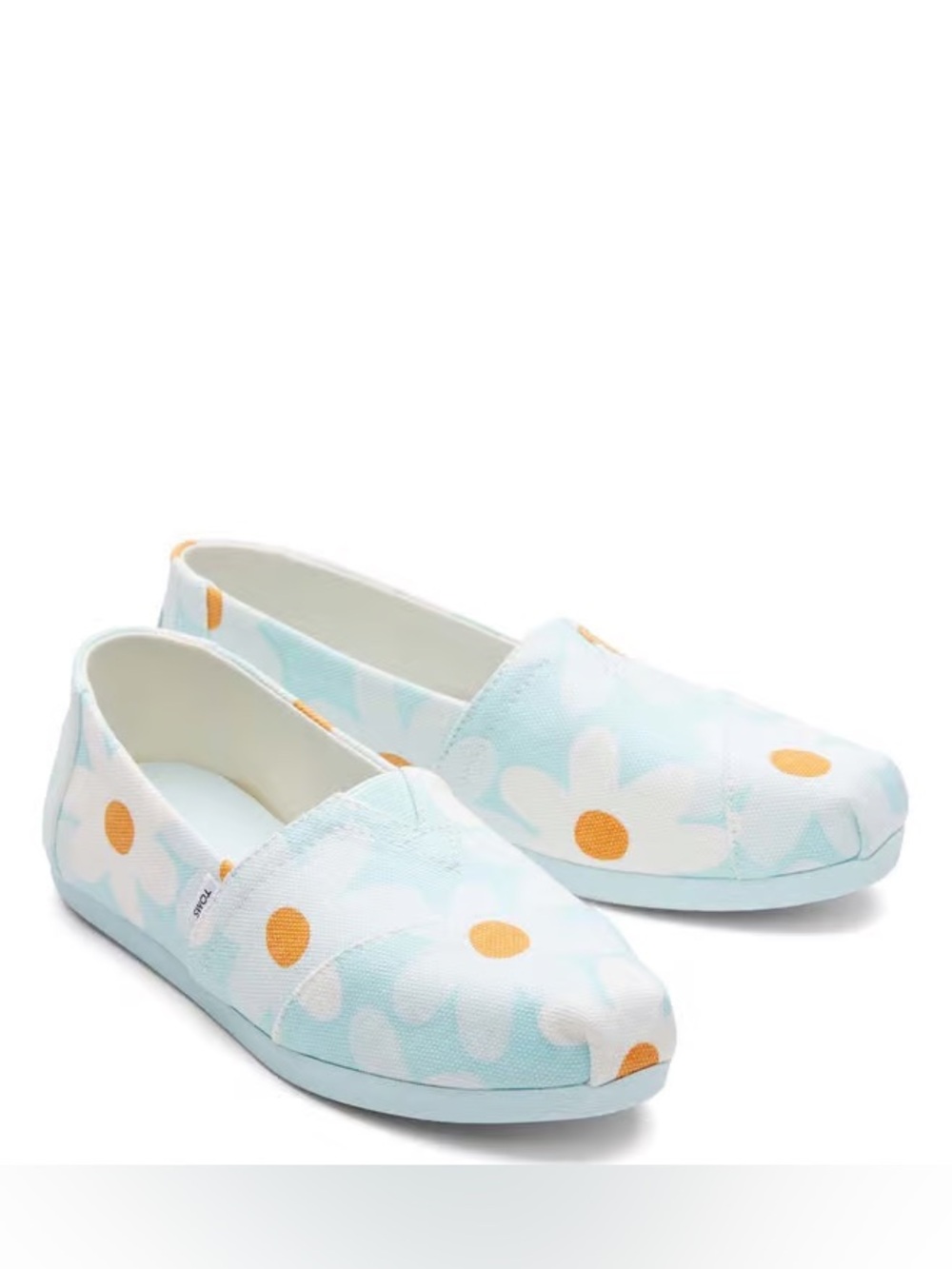 TOMS Alpargata Soft Blue Retro Floral Flats featuring a daisy Print Size 7M